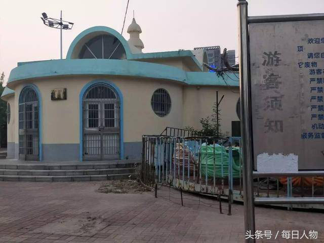 一个三线城市的艾滋故事:男同感染者占八成,亲人冷漠歧视比病毒还可怕